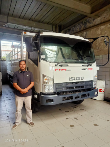 Sales isuzu Garut